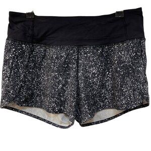 Lululemon Speed Short Mini Splatter Black White Size 4 No liner